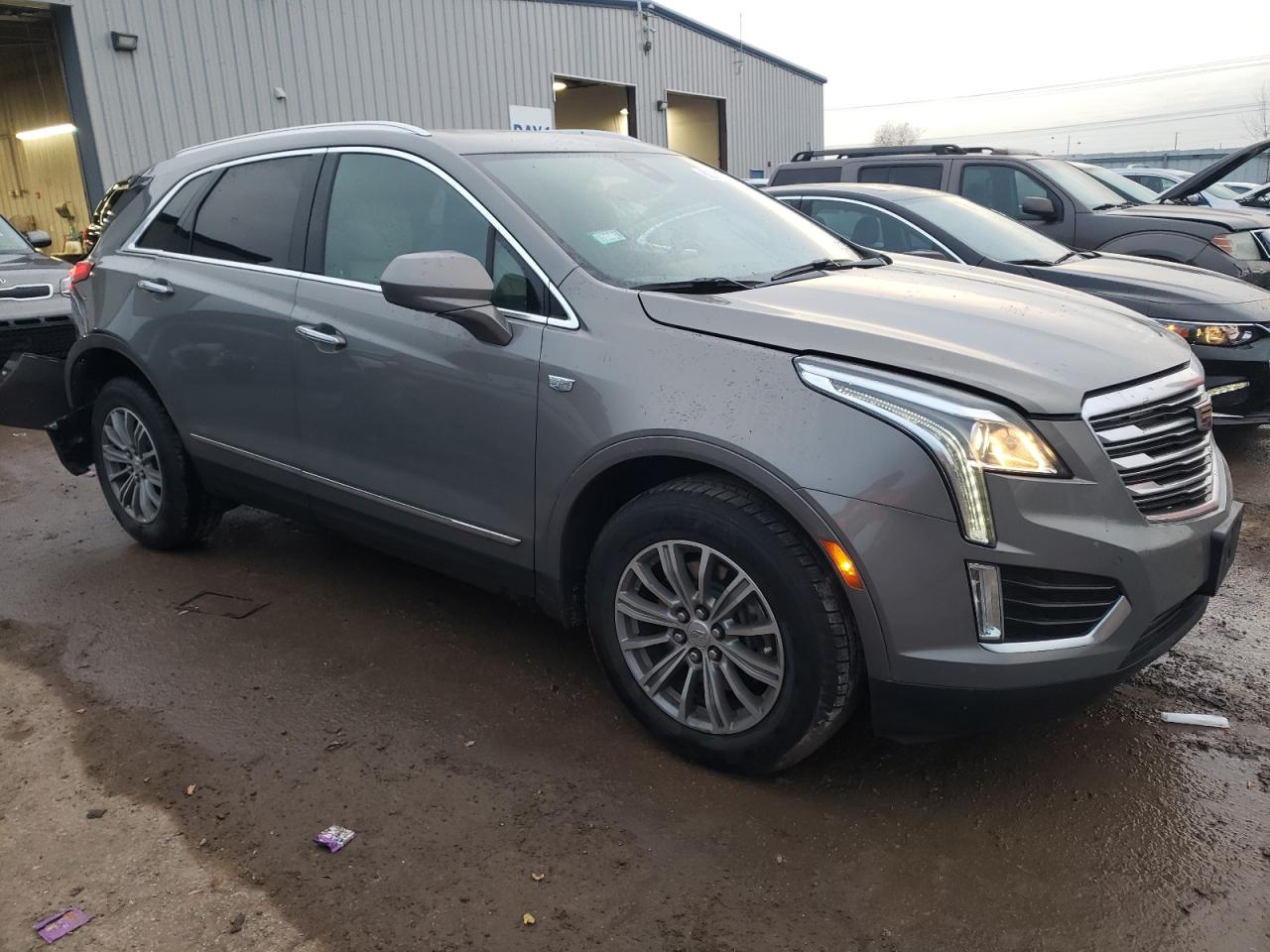 2018 Cadillac XT5 - Image 4
