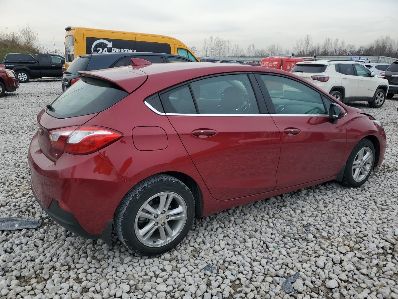 2017 Chevrolet Cruze - Image 3