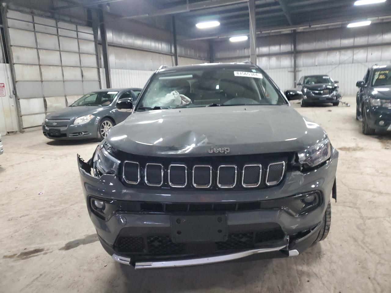 2022 Jeep Compass - Image 5