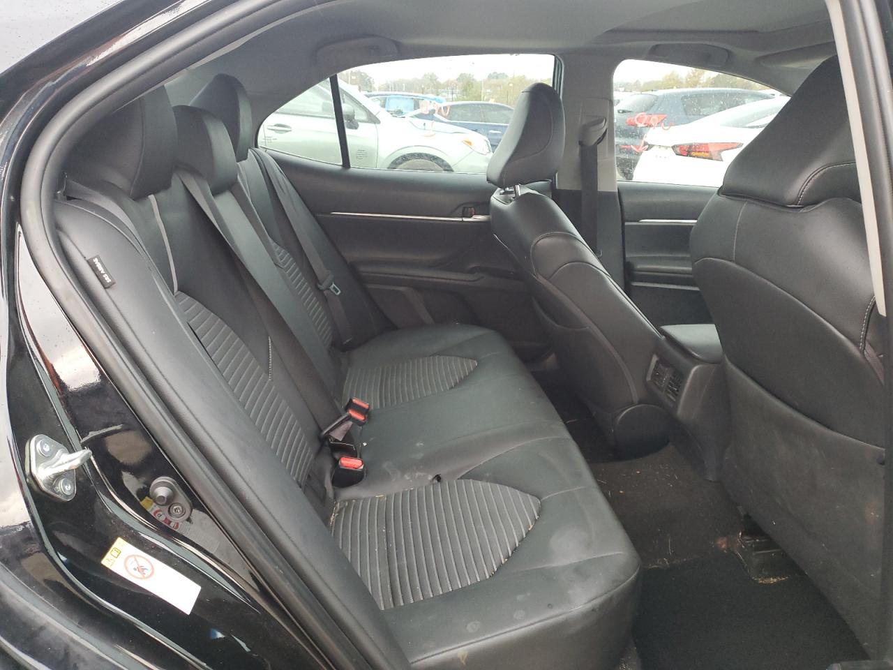 2018 Toyota Camry - Image 10