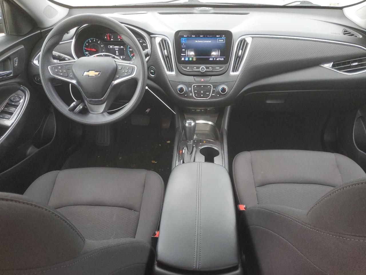 2019 Chevrolet Malibu - Image 8