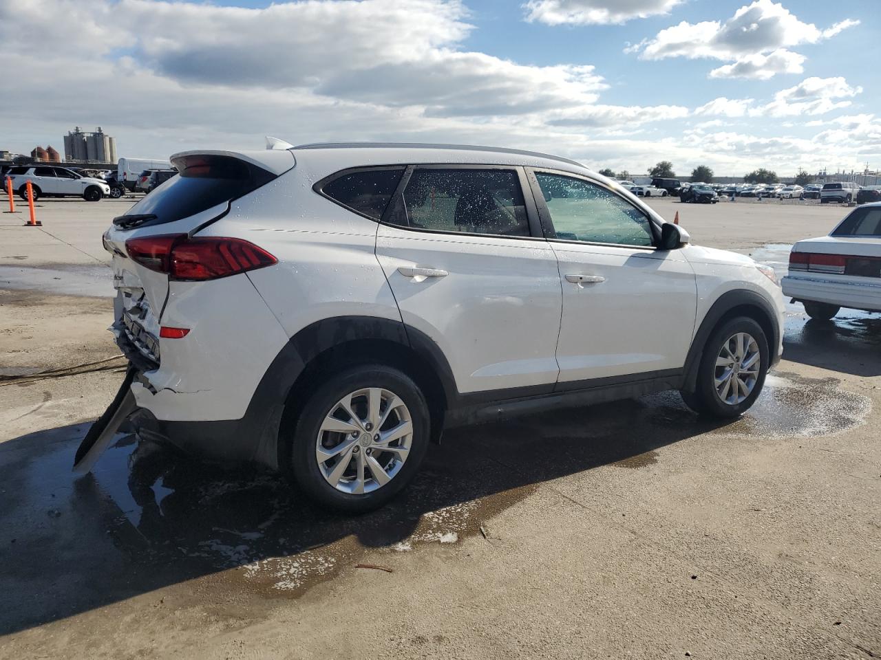 2021 Hyundai Tucson - Image 3