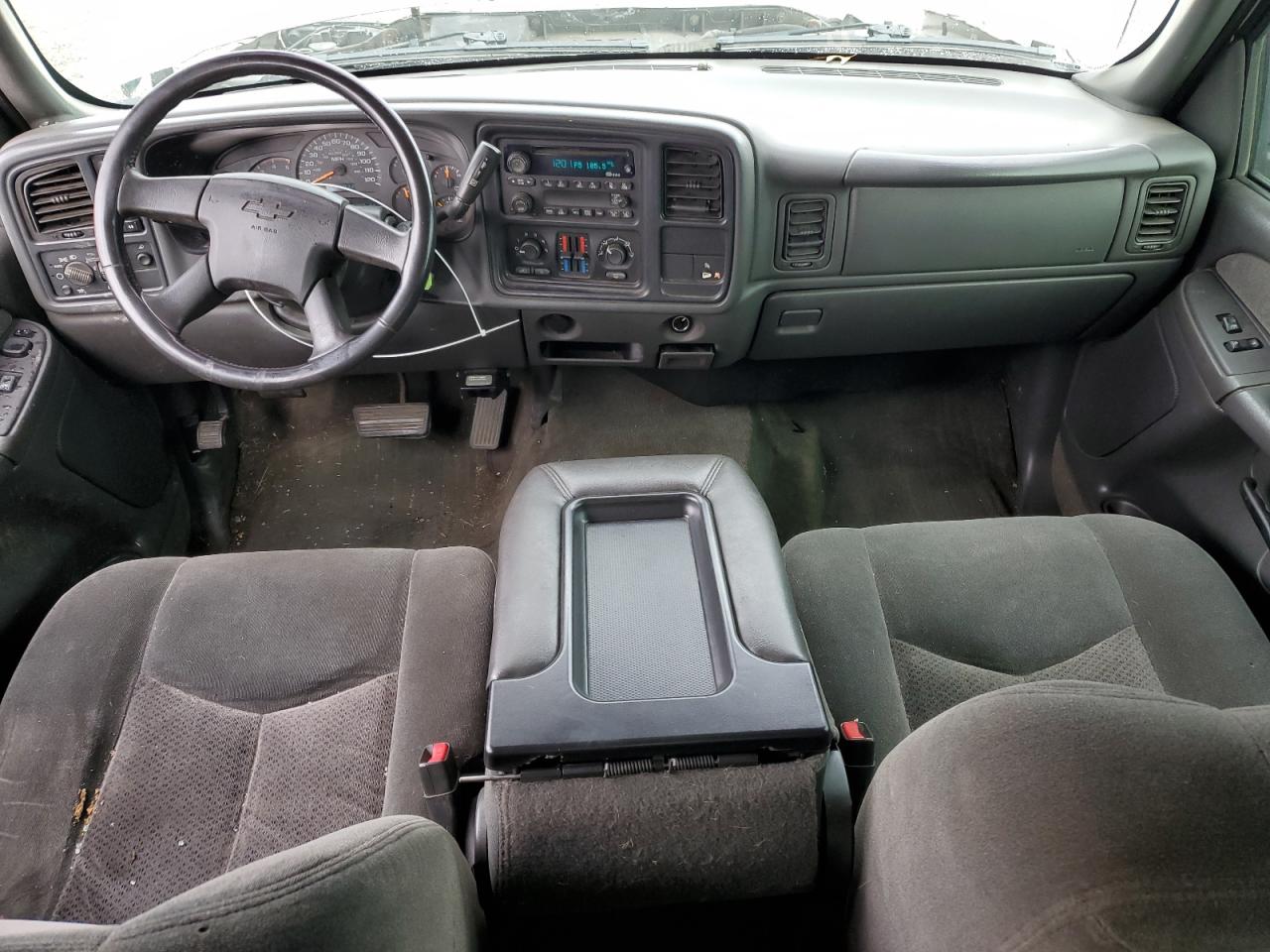 2003 Chevrolet Silverado - Image 8