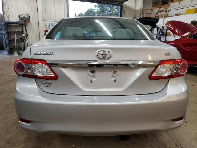  TOYOTA COROLLA 2013 Srebrny