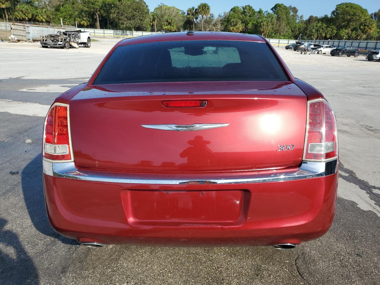 2013 Chrysler 300 VIN: 2C3CCAAG5DH735990 Lot: 81779294