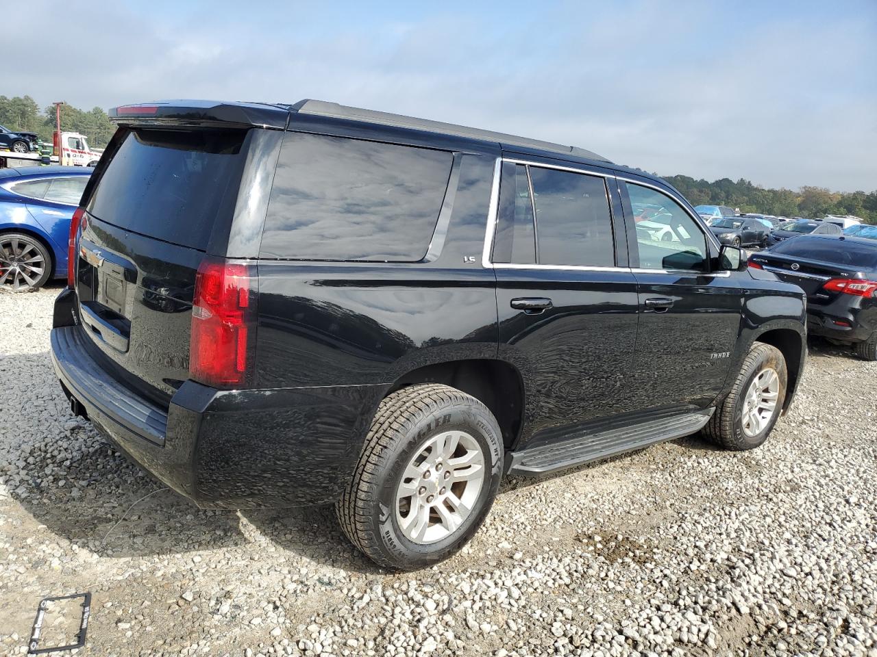 2016 Chevrolet Tahoe - Image 3