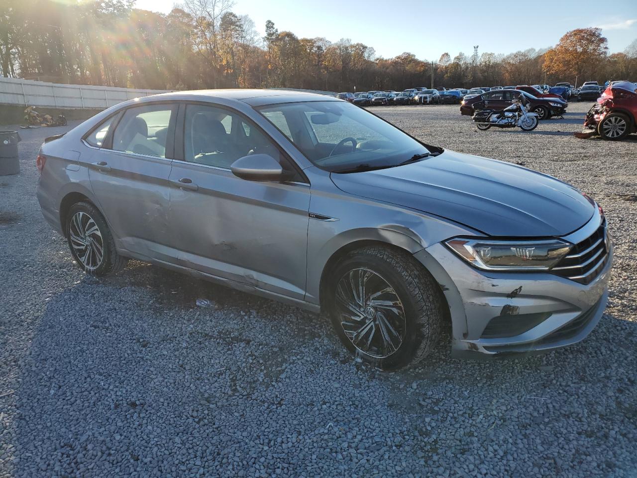2020 Volkswagen Jetta - Image 4
