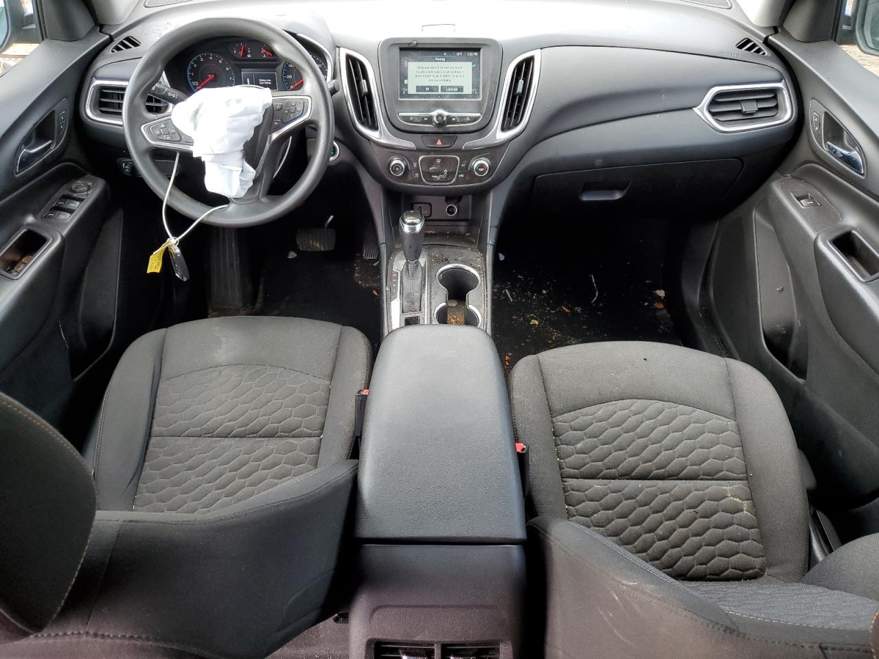 2018 Chevrolet Equinox - Image 8