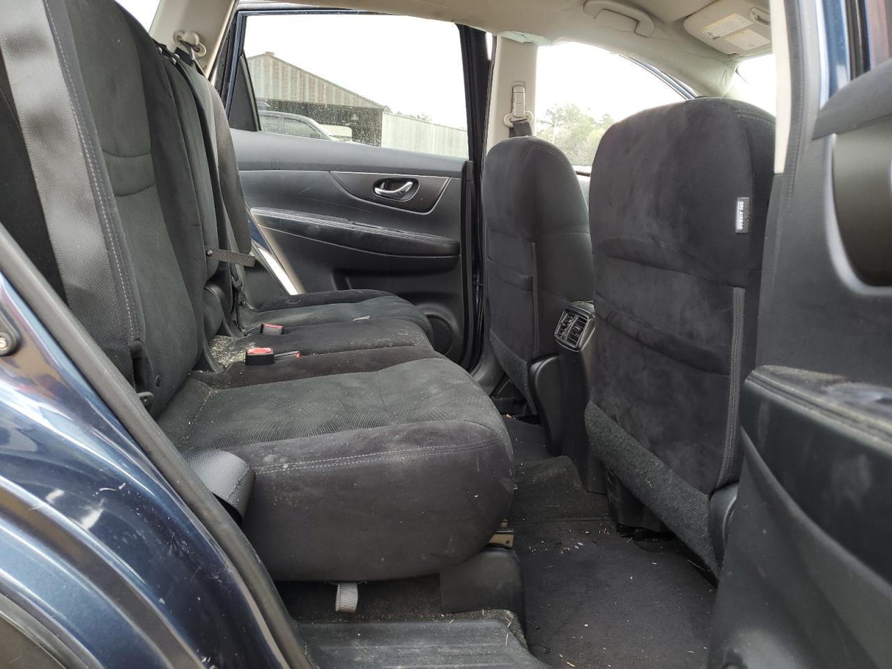 2014 Nissan Rogue - Image 12