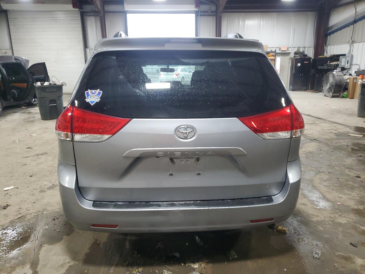 2013 Toyota Sienna Le VIN: 5TDKK3DC6DS371661 Lot: 80391574