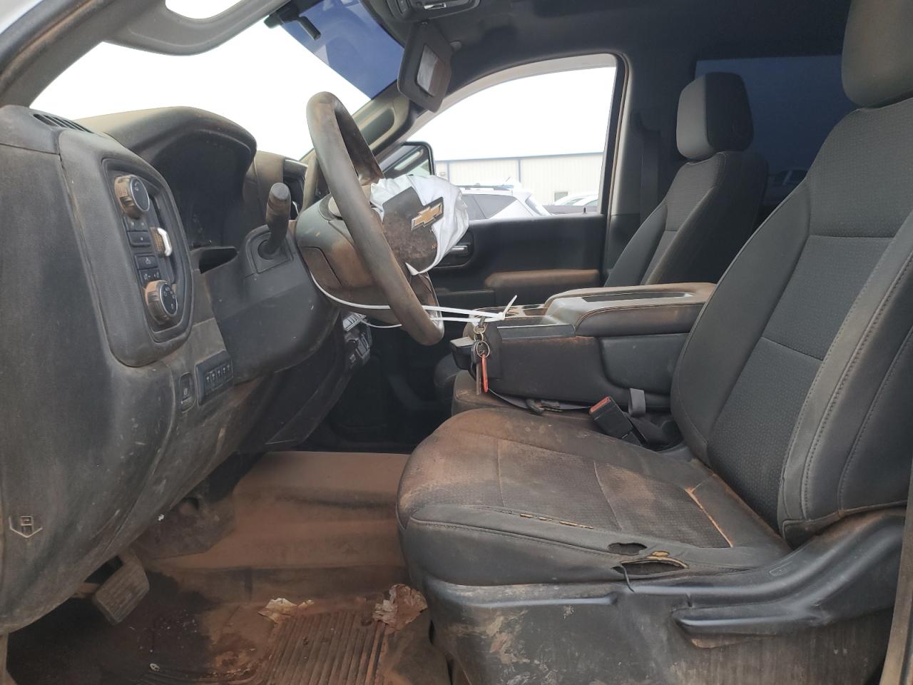 2020 Chevrolet Silverado - Image 7