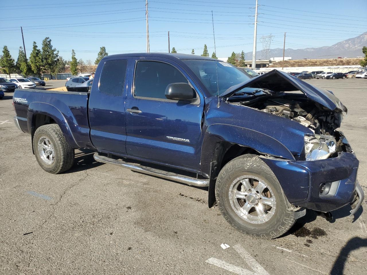 2013 Toyota Tacoma - Image 4