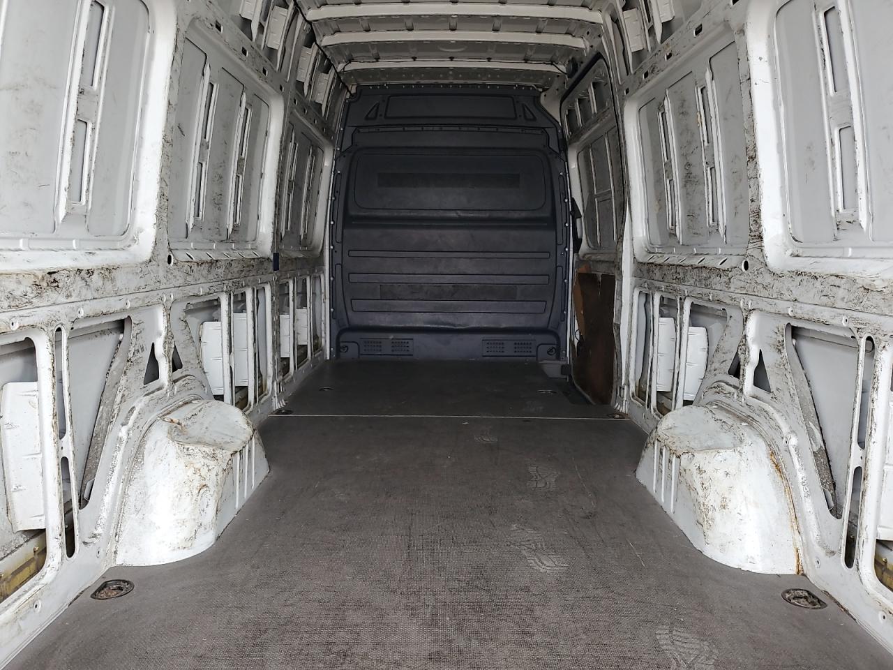 2017 Mercedes-Benz Sprinter - Image 10