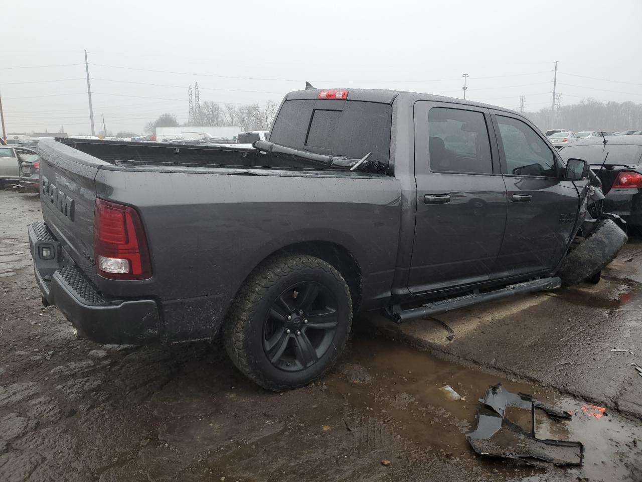 2018 RAM 1500 - Image 3