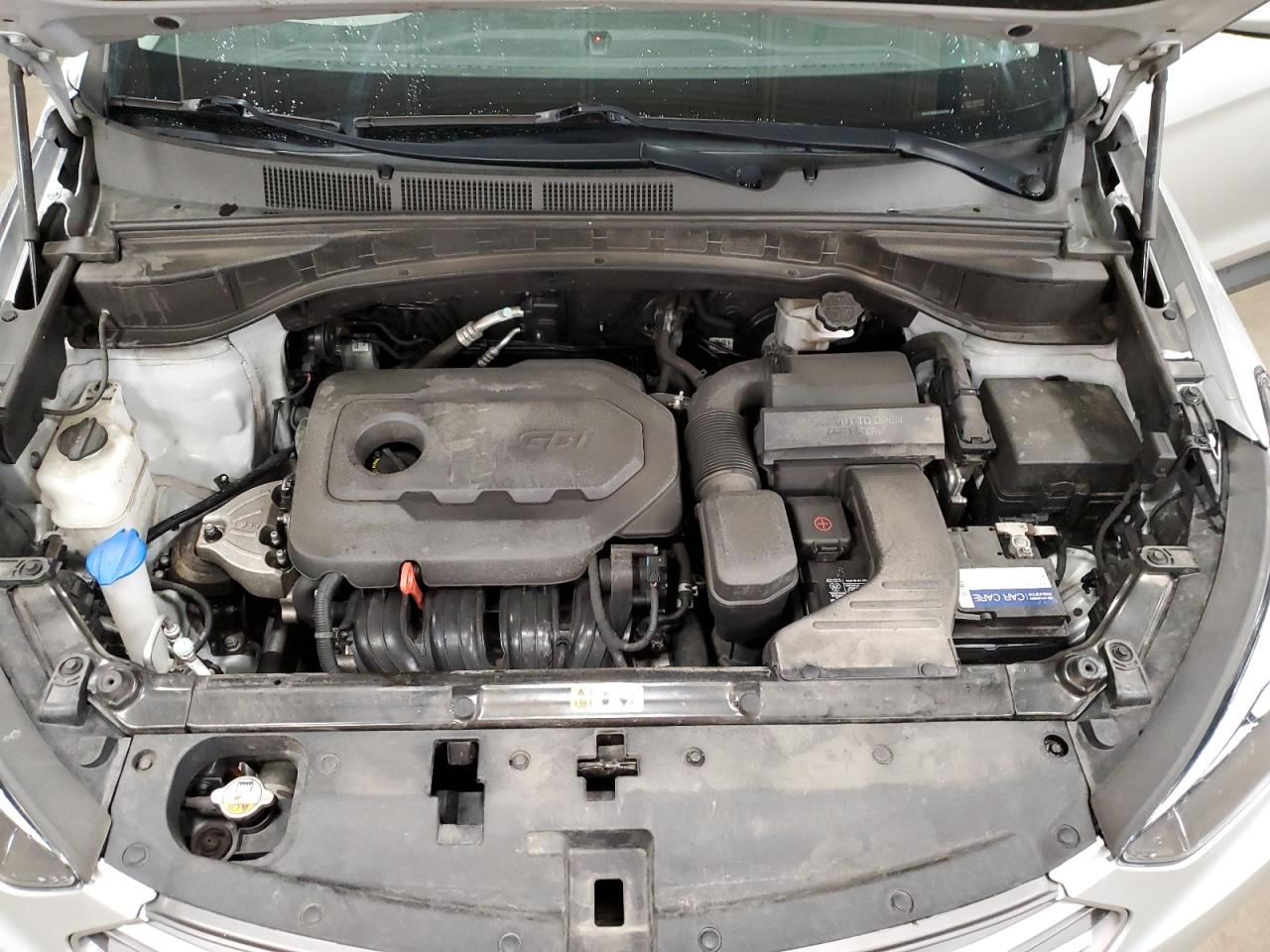 2018 Hyundai Santa Fe - Image 12