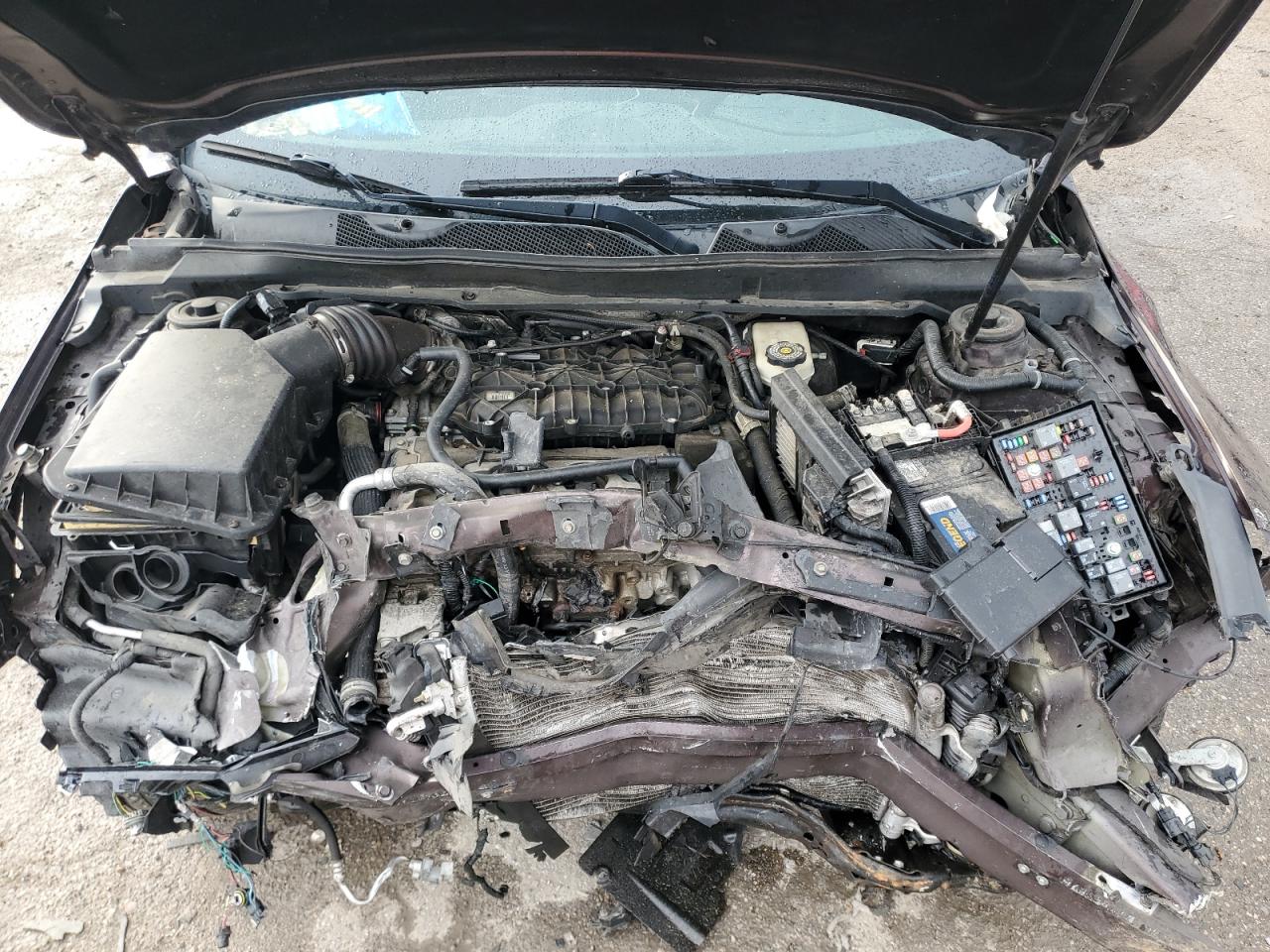 2015 Chevrolet Impala - Image 12