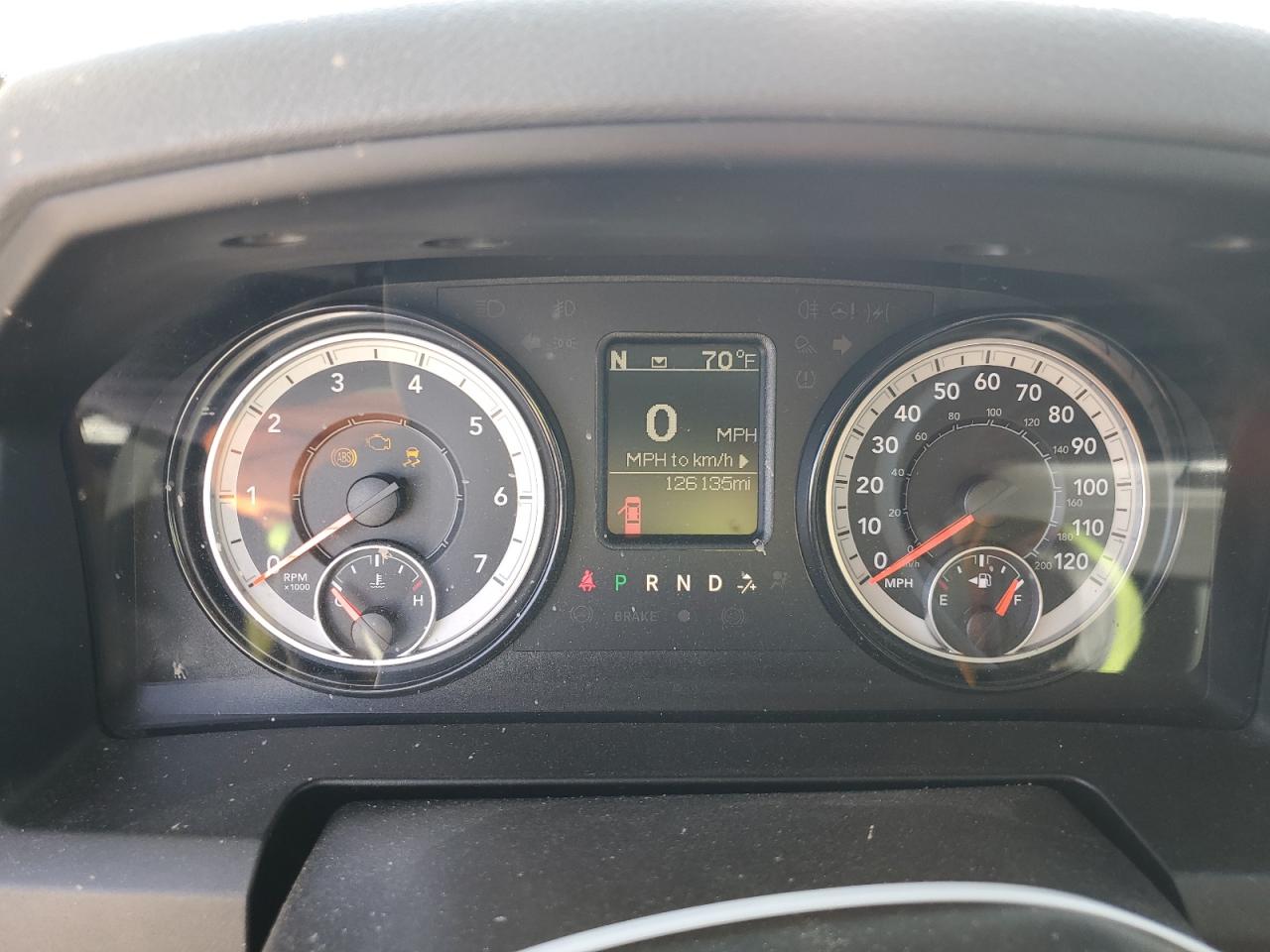 2019 RAM 1500 - Image 9