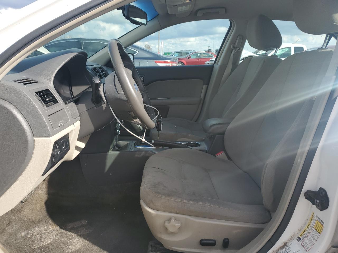 2010 Ford Fusion - Image 7
