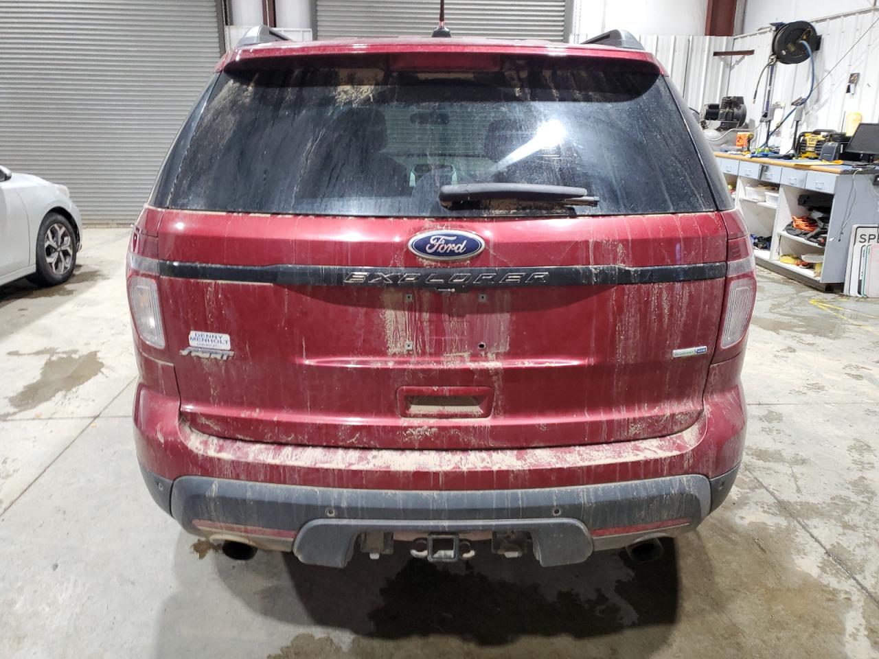 2015 Ford Explorer - Image 6
