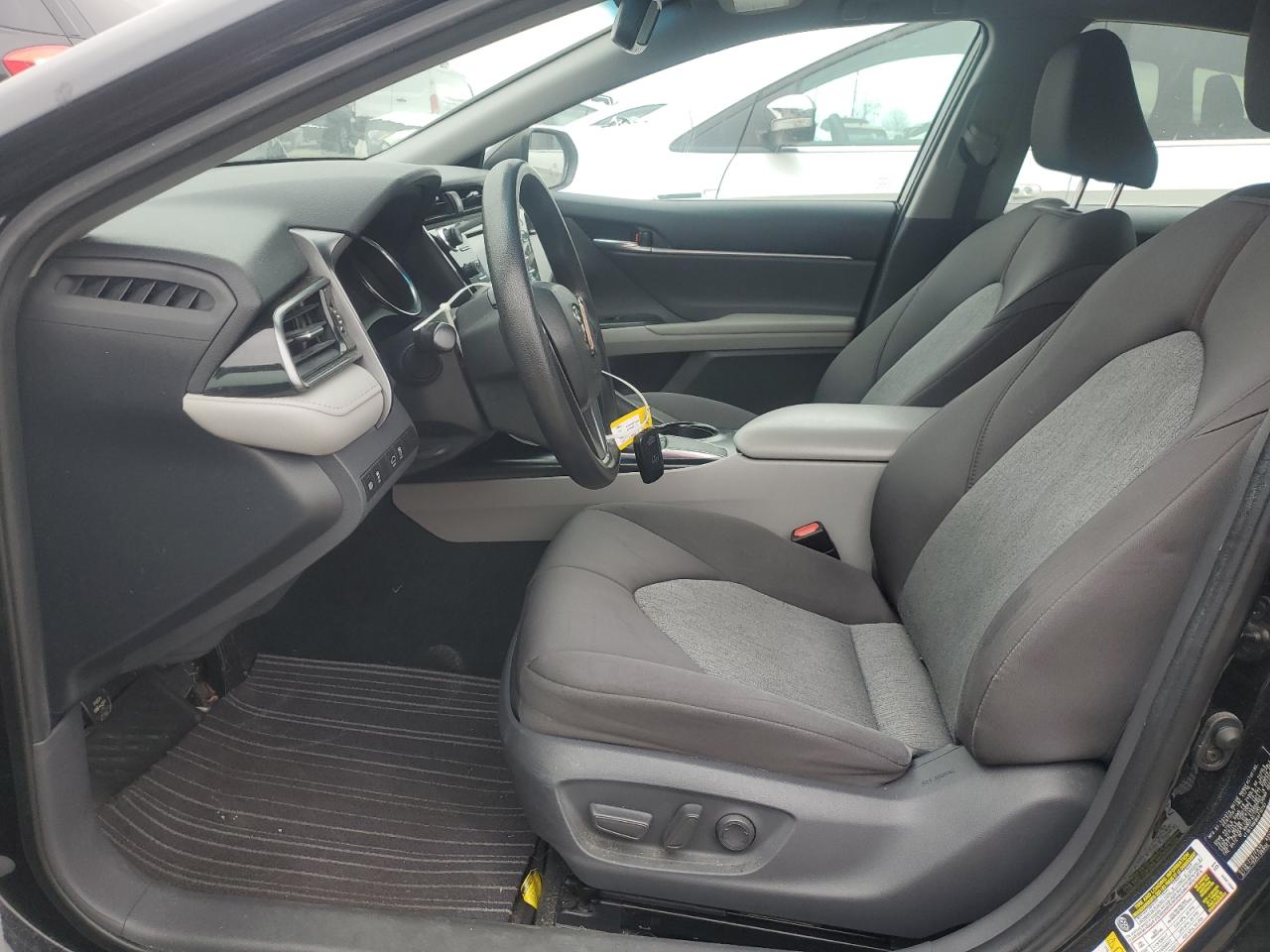 2019 Toyota Camry - Image 7