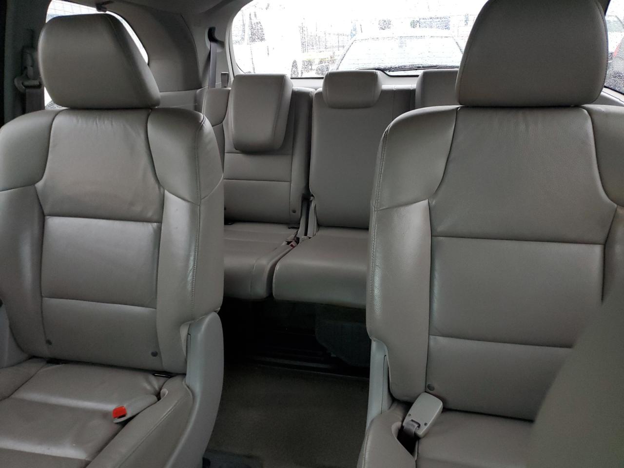 2013 Honda Odyssey - Image 10