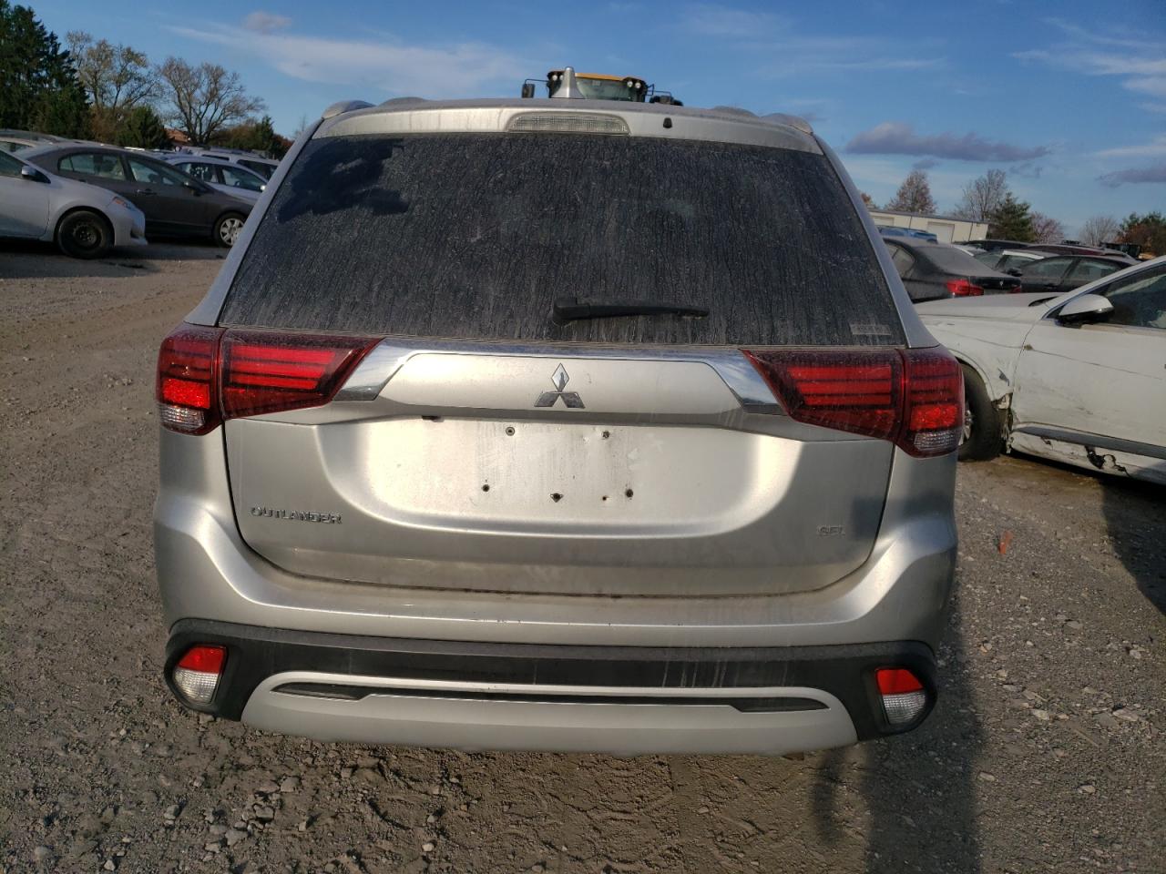 2020 Mitsubishi Outlander - Image 6