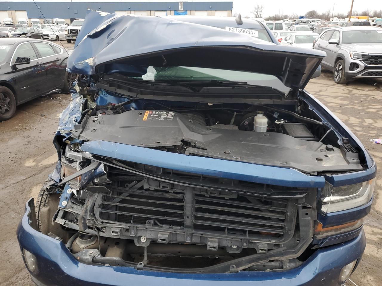 2019 Chevrolet Silverado - Image 11