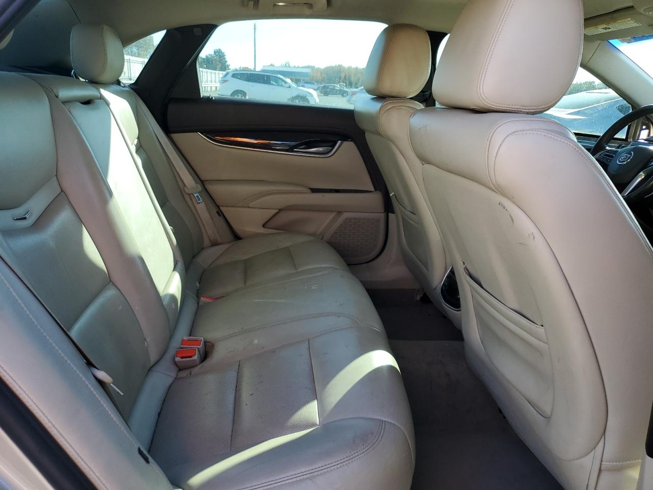 2015 Cadillac XTS - Image 10