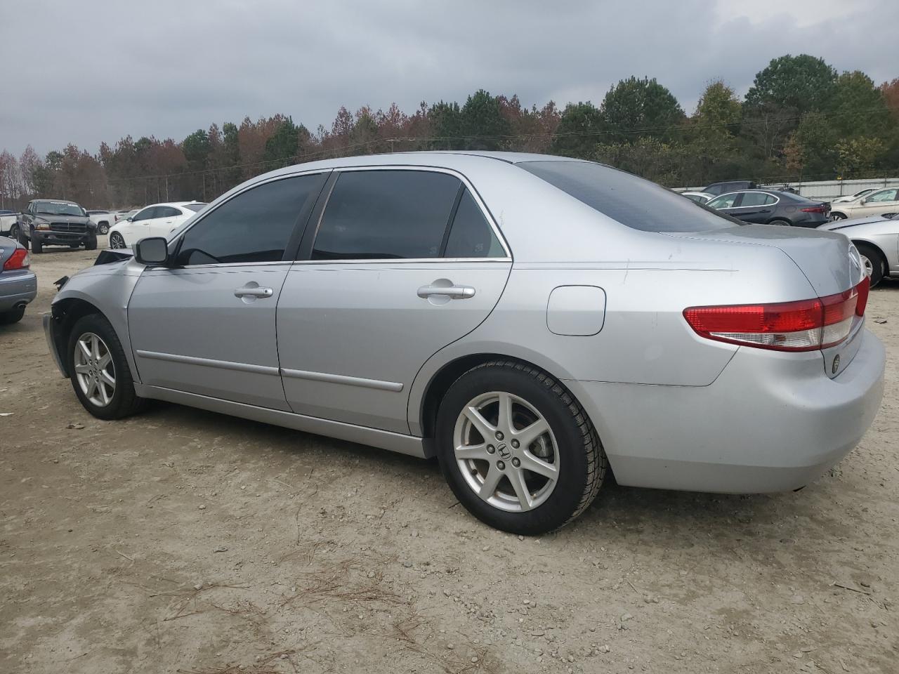 2003 Honda Accord - Image 2