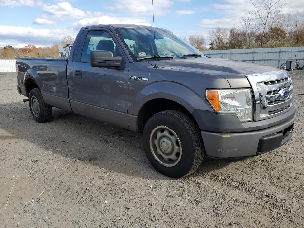 2011 Ford F-150 - Image 4