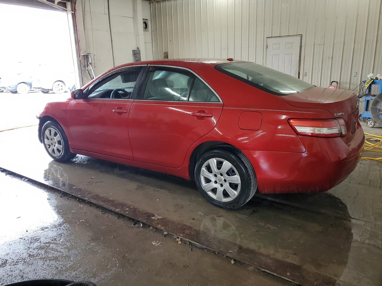 2010 Toyota Camry - Image 2
