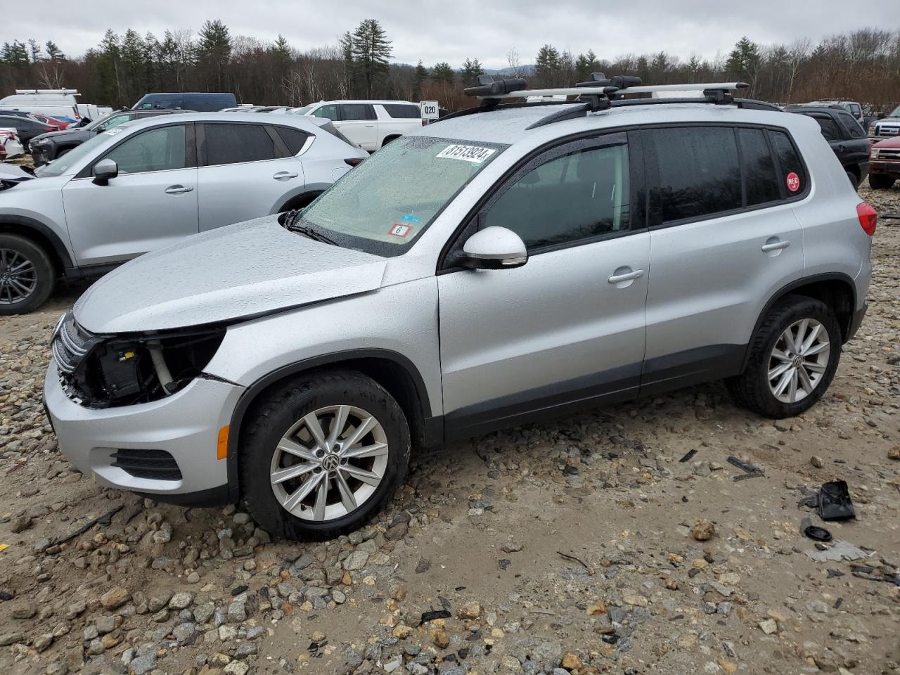 2017 Volkswagen Tiguan S VIN: WVGBV7AX9HK048235 Lot: 81513924