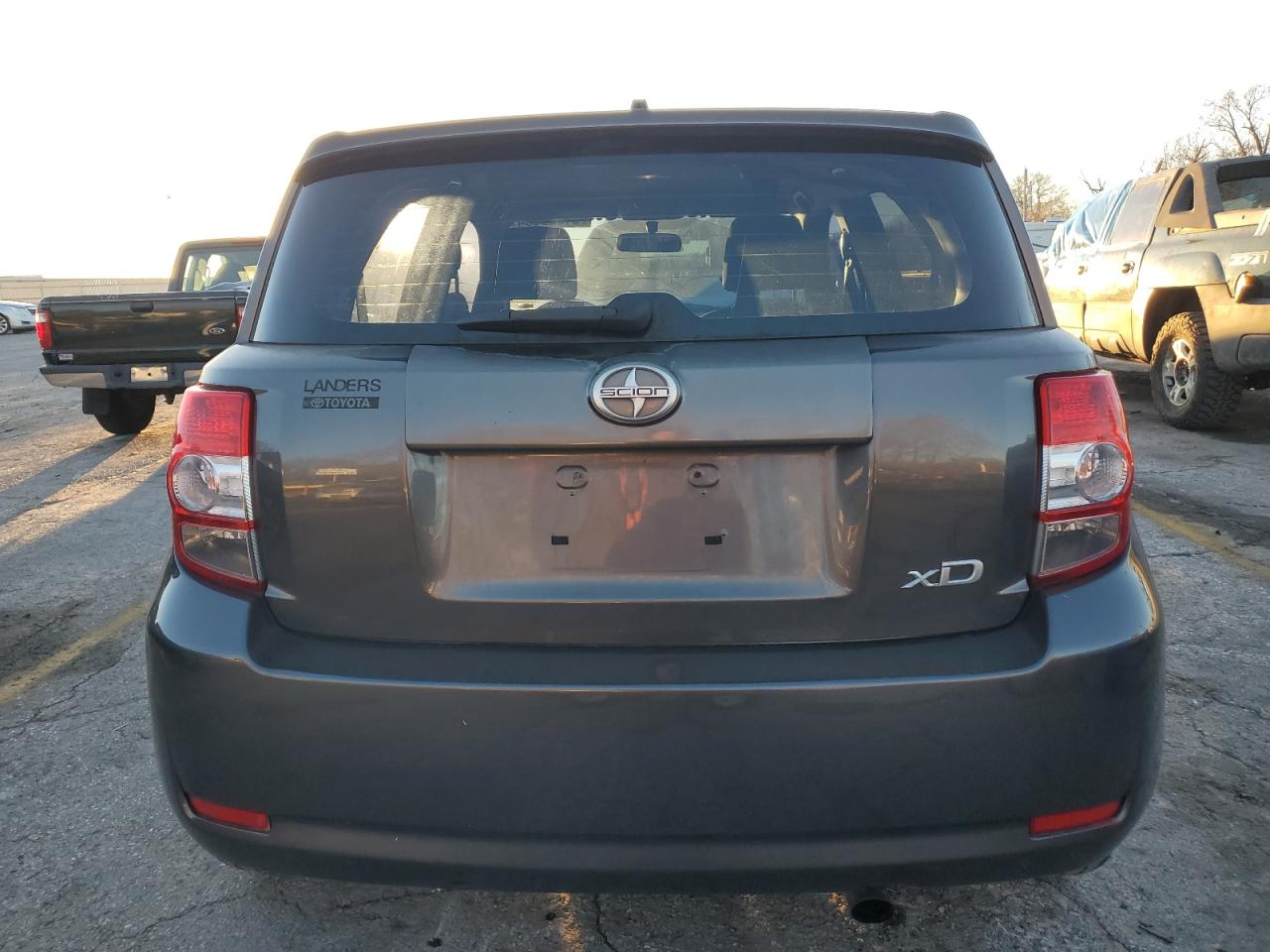 2008 Toyota Scion Xd VIN: JTKKU10458J025691 Lot: 81309034