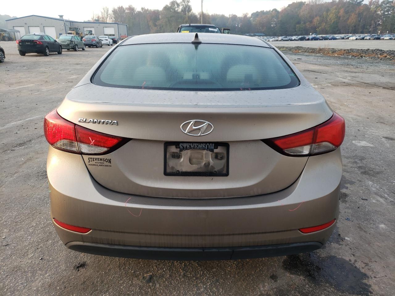 2014 Hyundai Elantra Se VIN: 5NPDH4AE7EH546235 Lot: 81045424