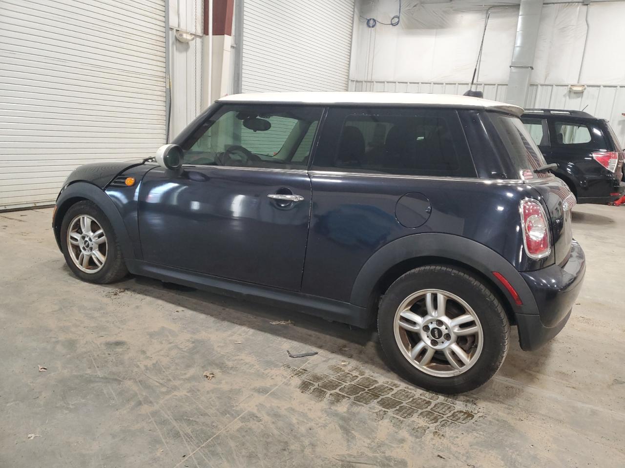 2013 MINI Cooper - Image 2