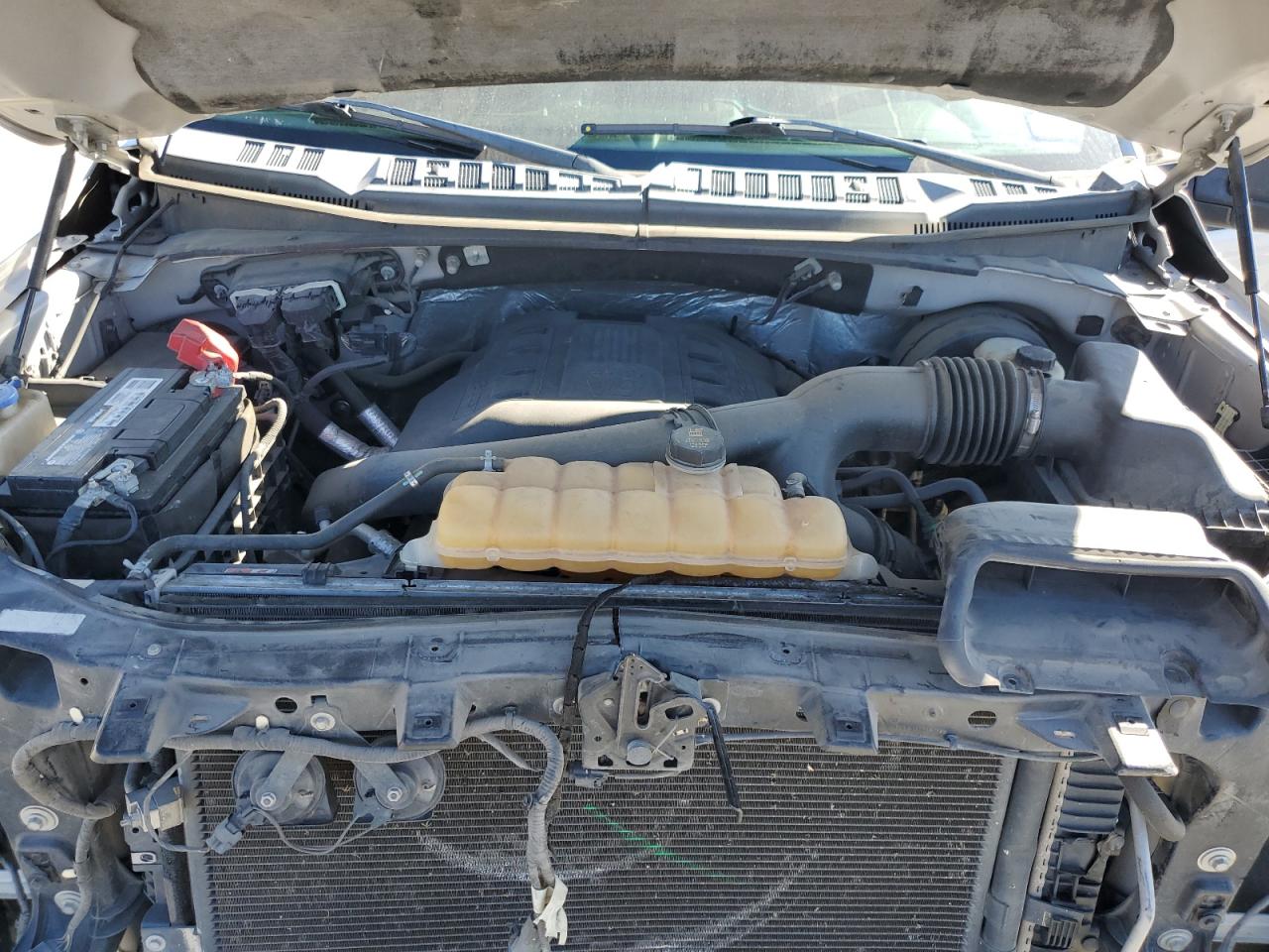 2016 Ford F-150 - Image 11