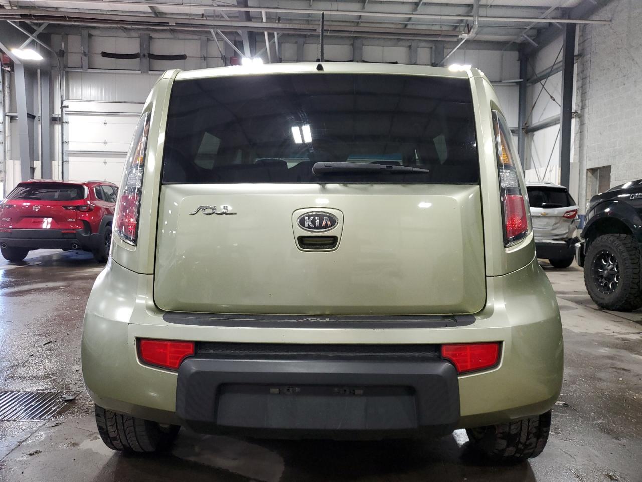 2010 Kia Soul + VIN: KNDJT2A23A7177786 Lot: 80242214