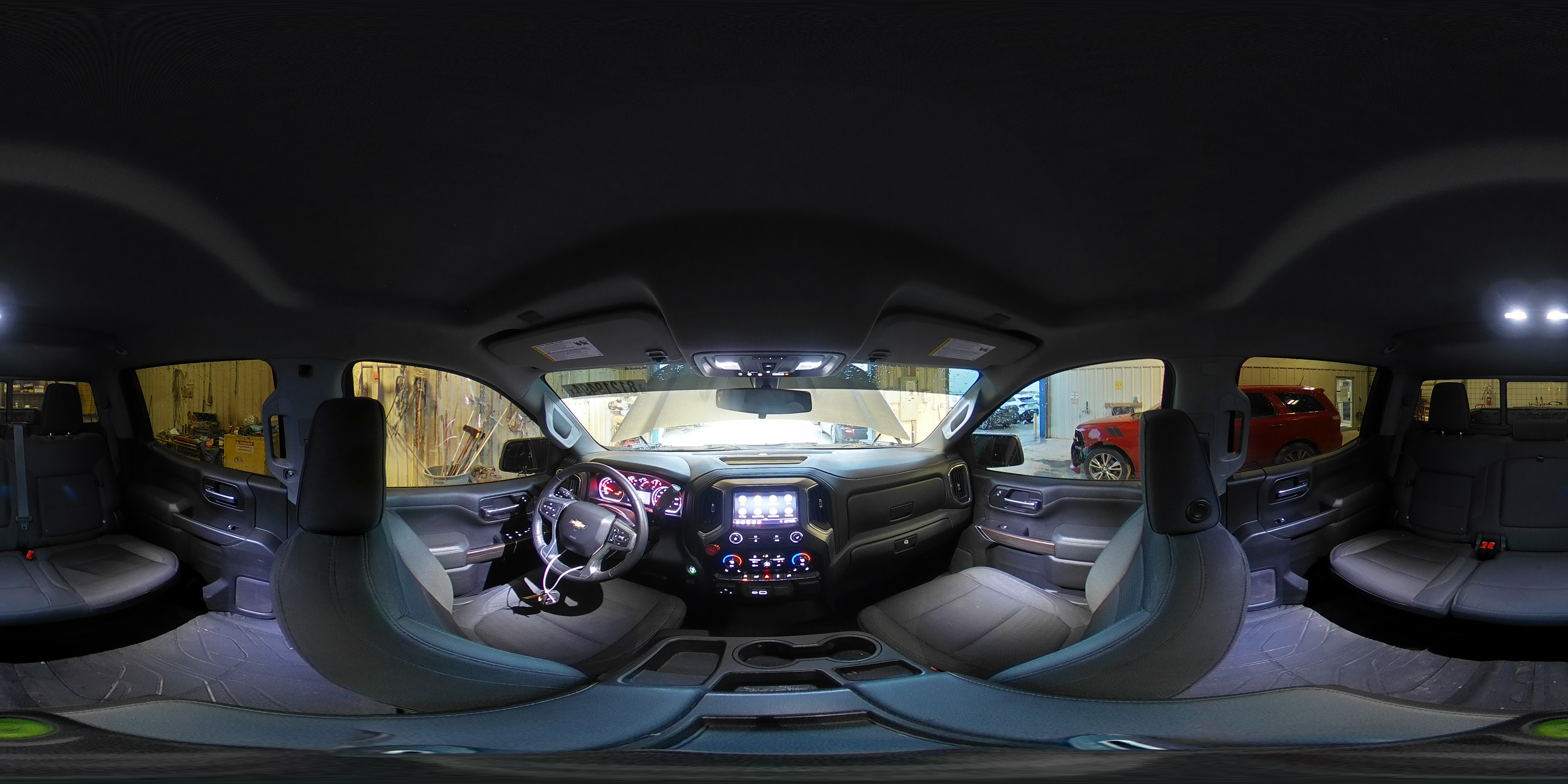 2019 Chevrolet Silverado - Image 13