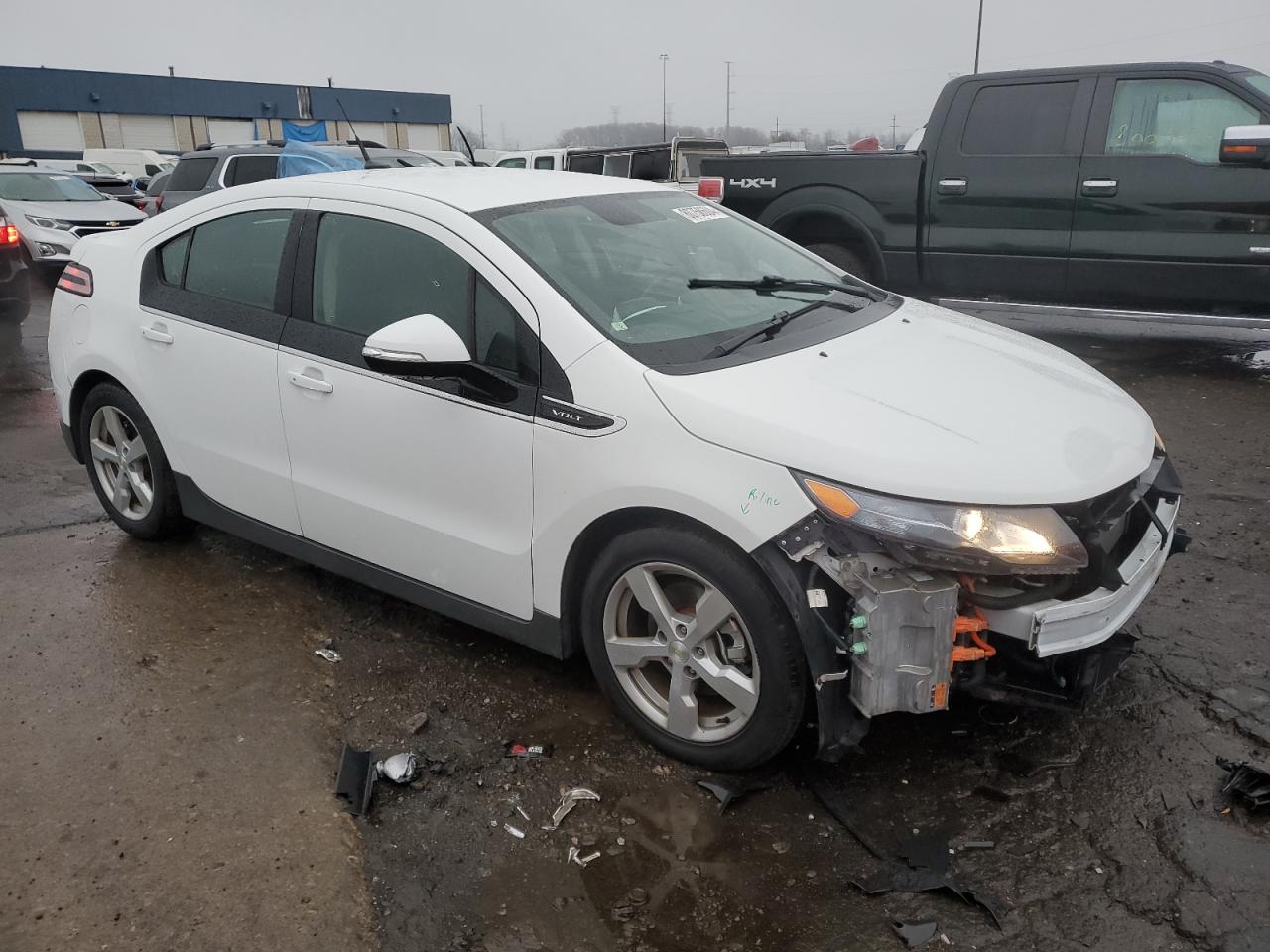 VIN 1G1RA6E49DU111558 2013 CHEVROLET VOLT no.4