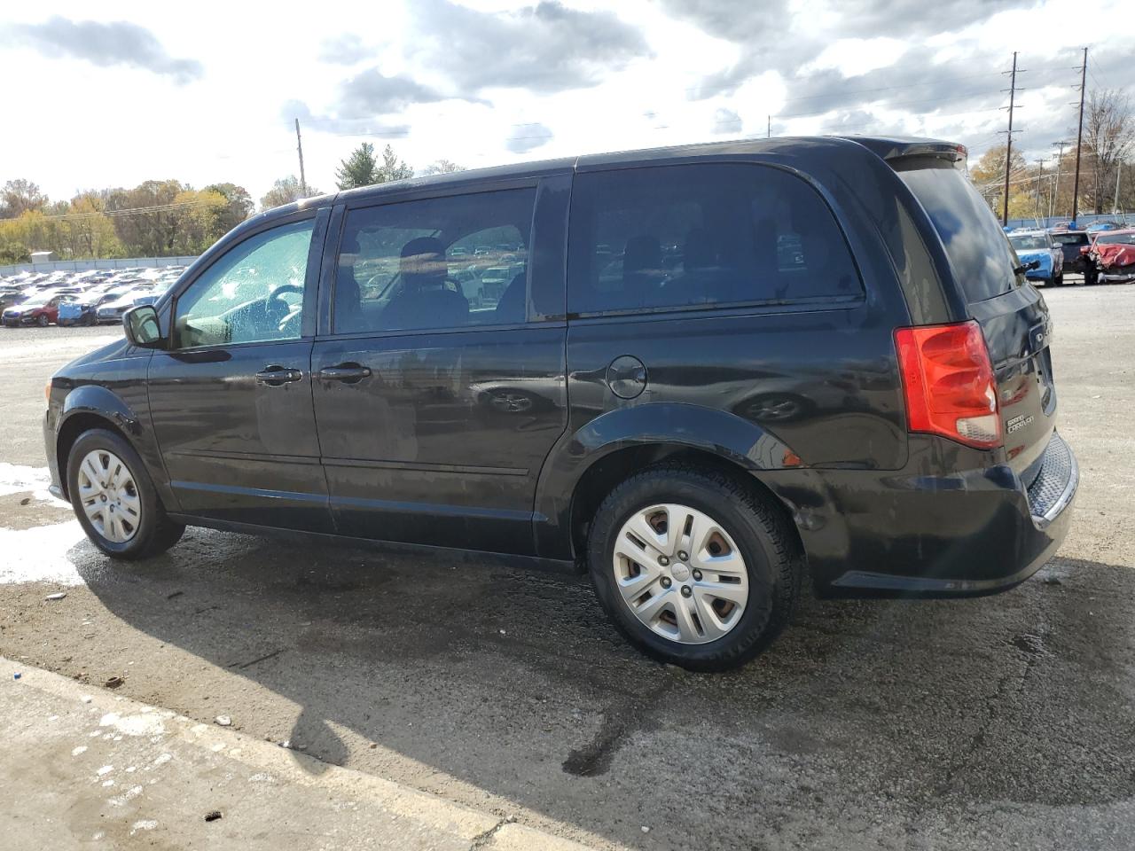 2016 Dodge Caravan - Image 2