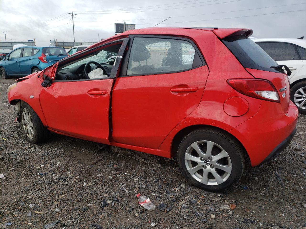2013 Mazda 2 - Image 2