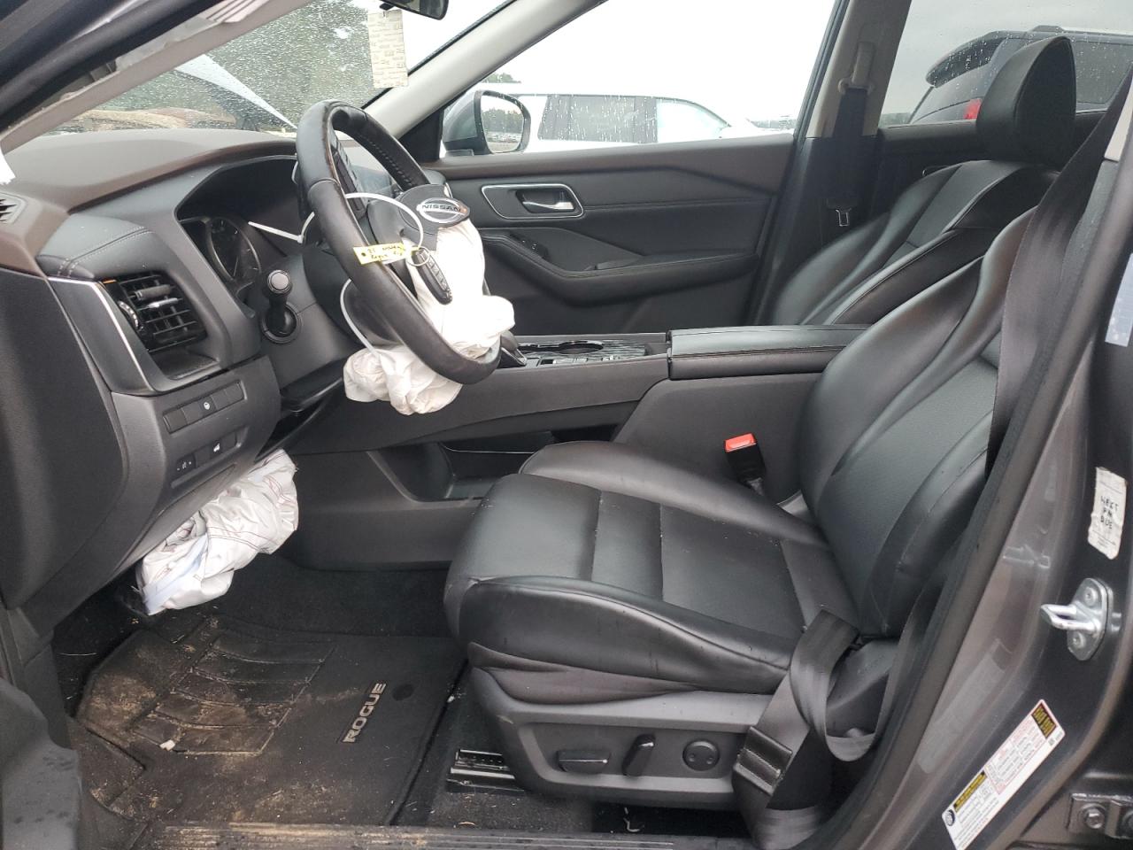 2021 Nissan Rogue - Image 7
