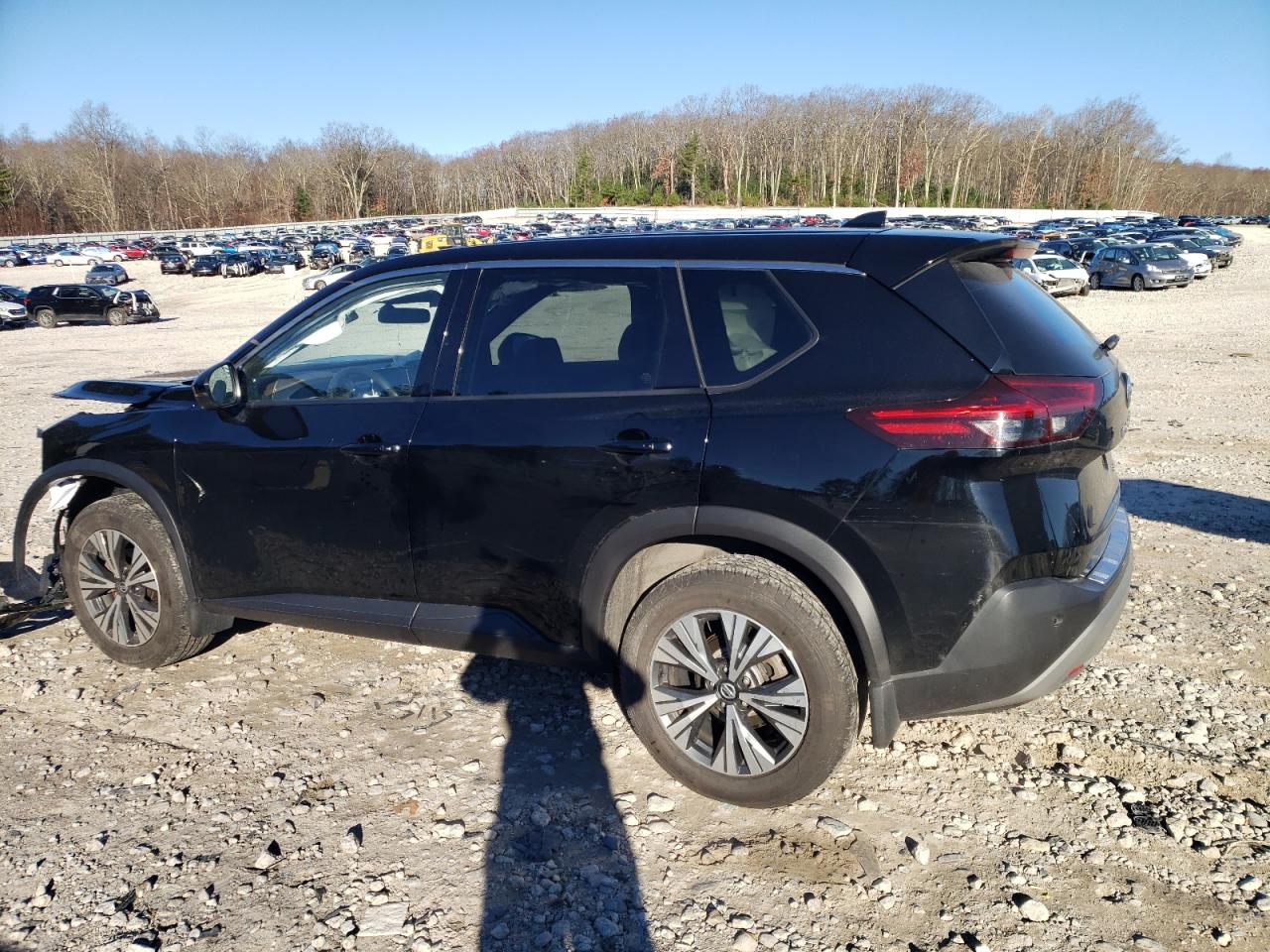 2021 Nissan Rogue - Image 2
