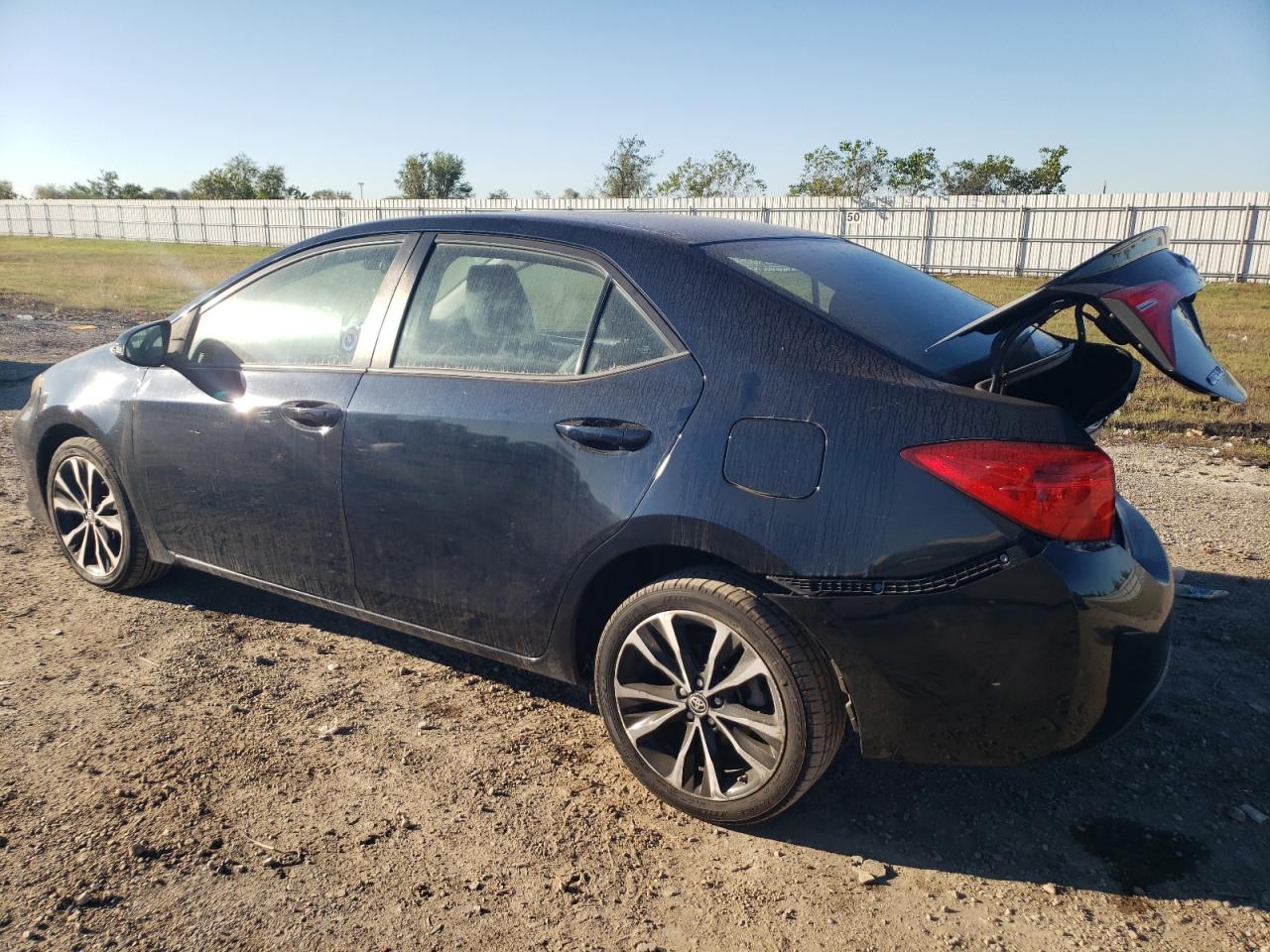 VIN 5YFBURHE5HP574967 2017 TOYOTA COROLLA no.2