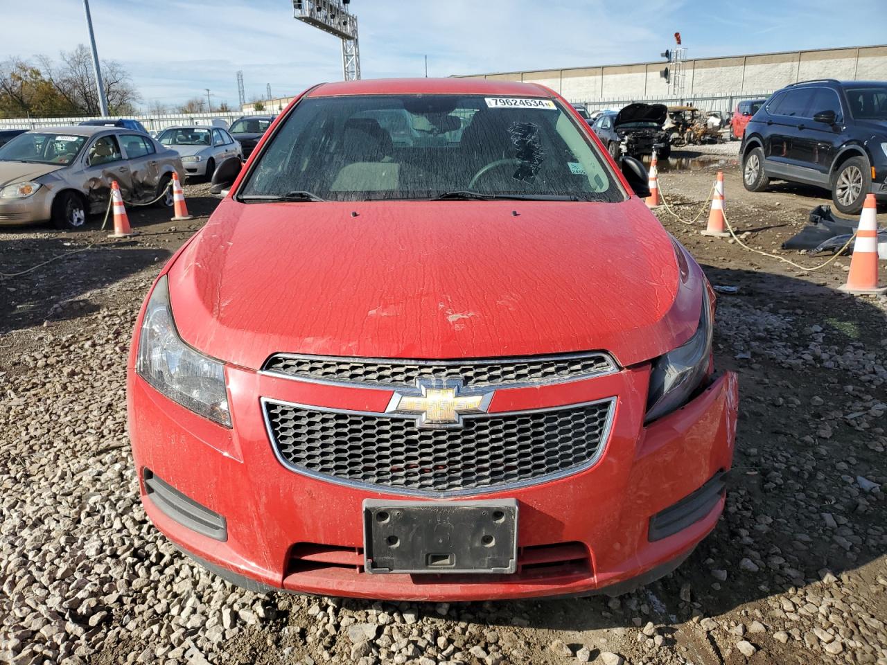 VIN 1G1PA5SHXE7401879 2014 CHEVROLET CRUZE no.5