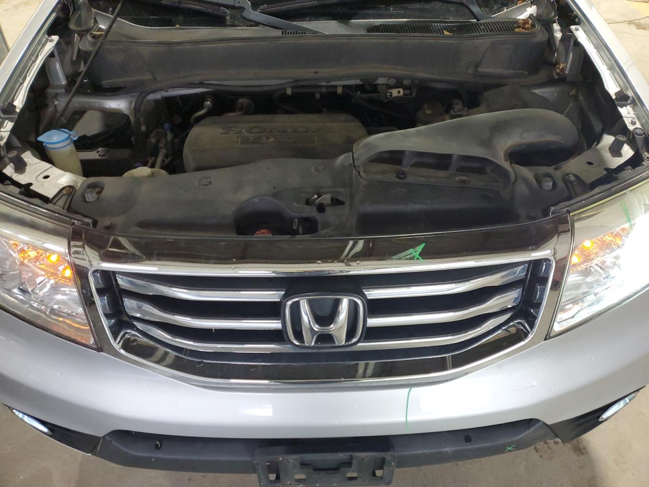 2015 Honda Pilot - Image 12