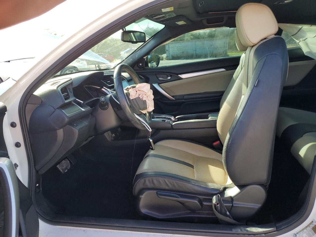 2016 Honda Civic - Image 7