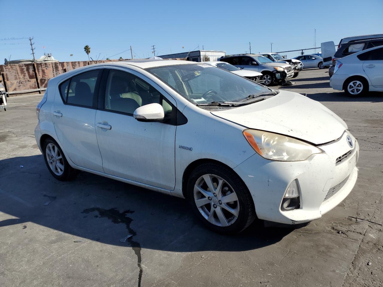 VIN JTDKDTB30D1037541 2013 TOYOTA PRIUS no.4