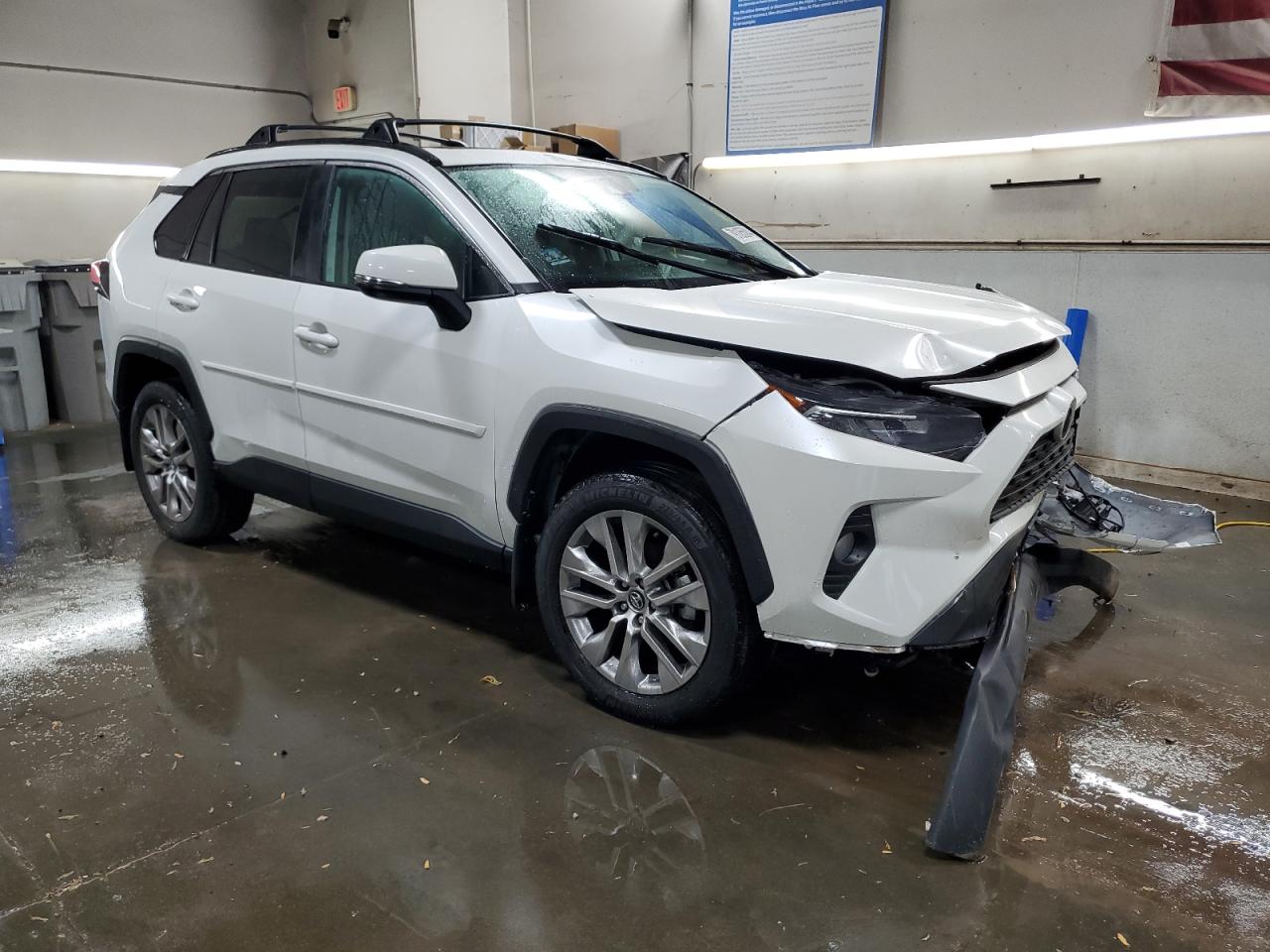 2021 Toyota Rav4 Xle Premium VIN: 2T3A1RFV2MW145230 Lot: 79105504