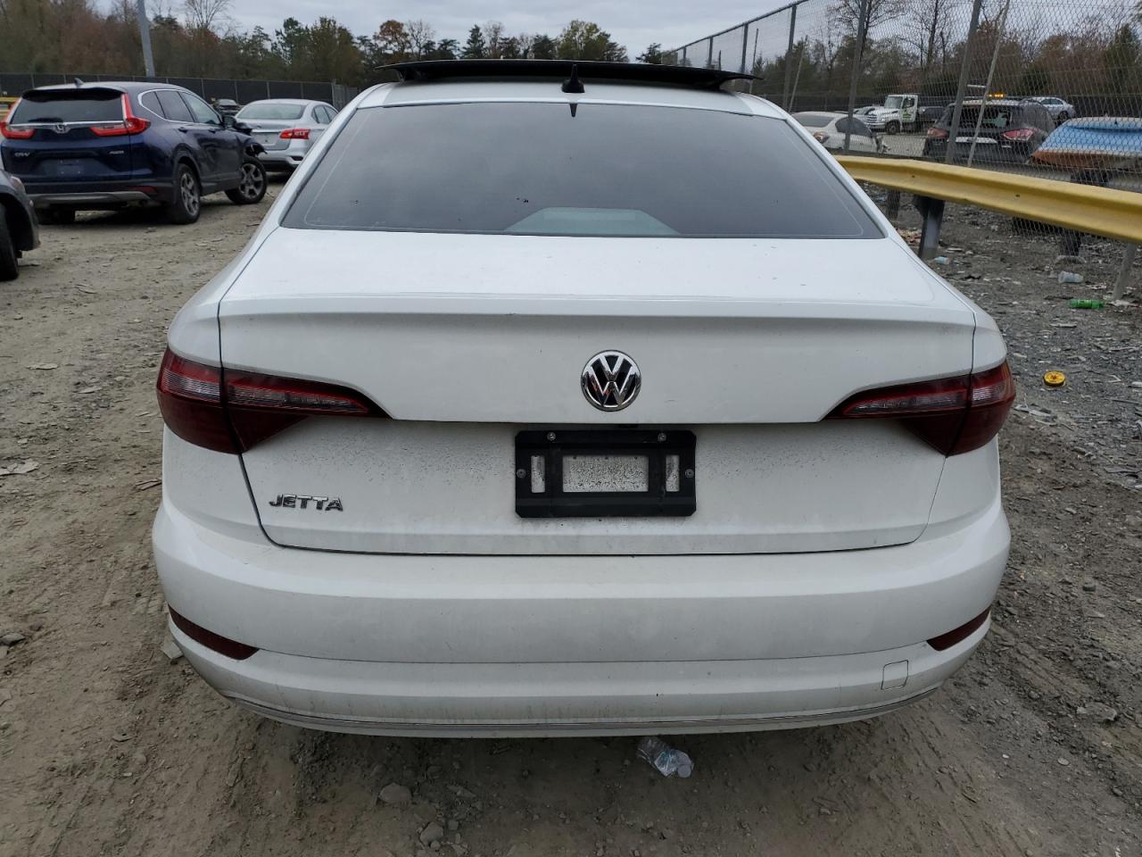 2021 Volkswagen Jetta - Image 6